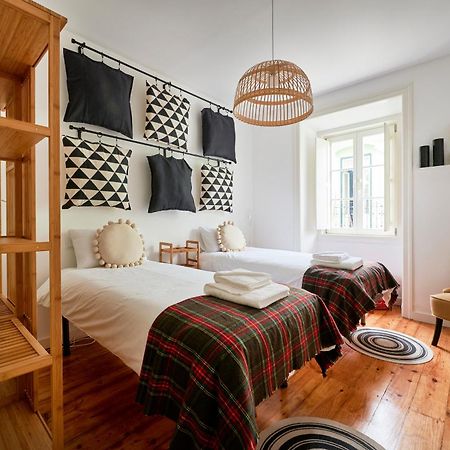 Inglesinhos - Castelo Apartment ลิสบอน ภายนอก รูปภาพ