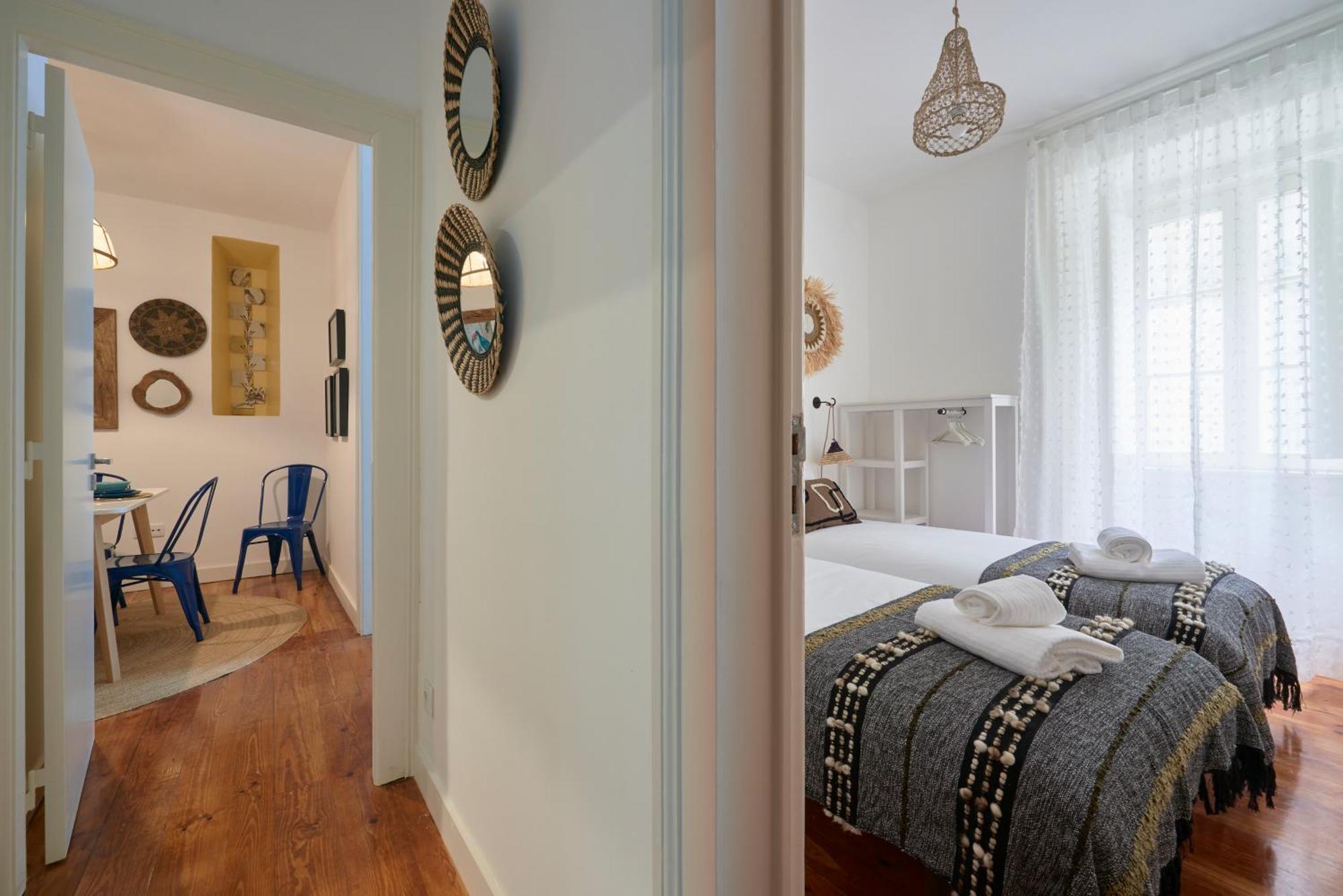 Inglesinhos - Castelo Apartment ลิสบอน ภายนอก รูปภาพ