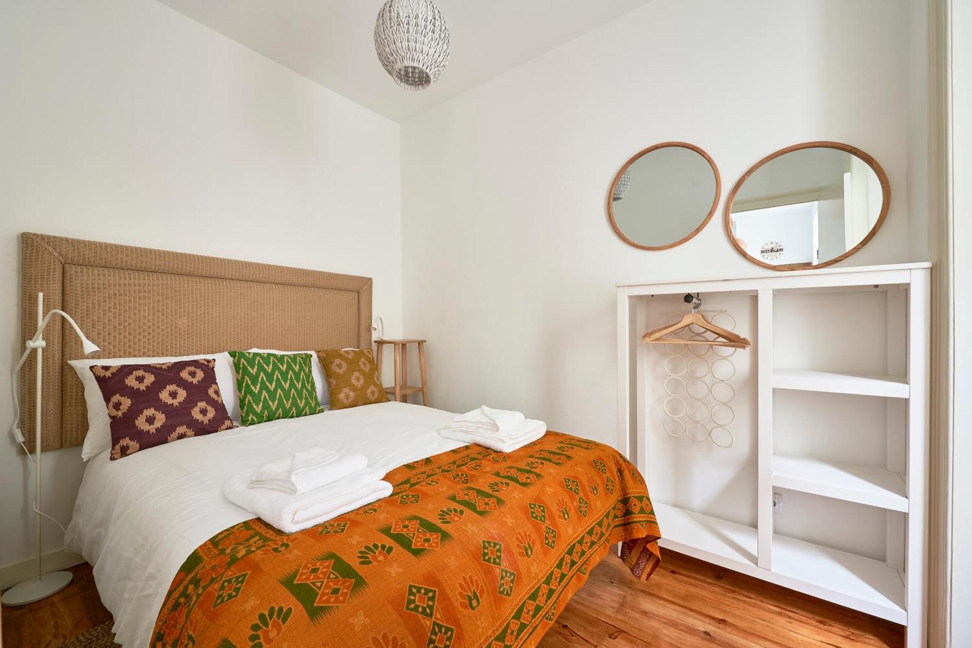 Inglesinhos - Castelo Apartment ลิสบอน ภายนอก รูปภาพ
