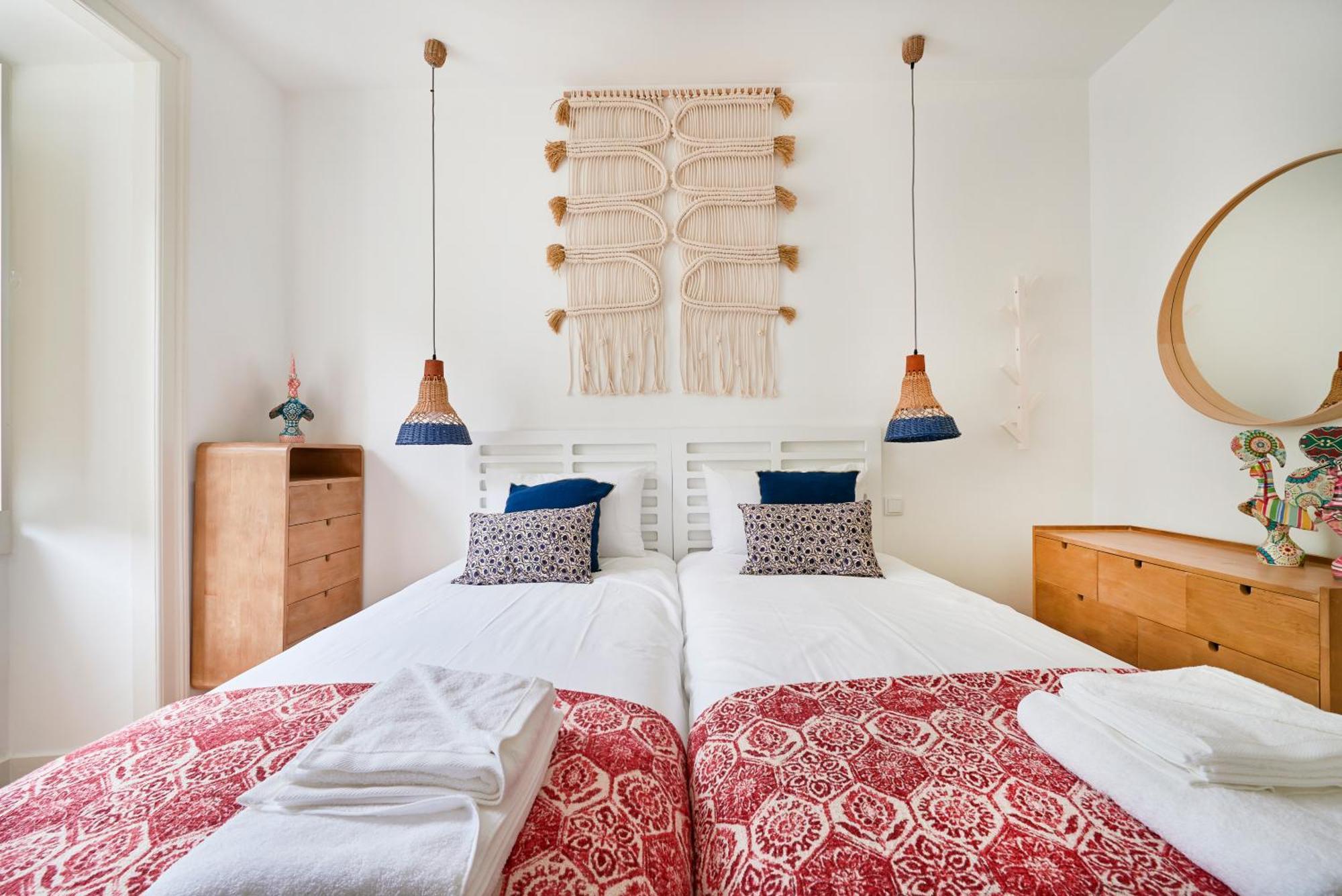 Inglesinhos - Castelo Apartment ลิสบอน ภายนอก รูปภาพ